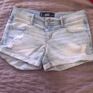 Hollister Jean shorts Size 5